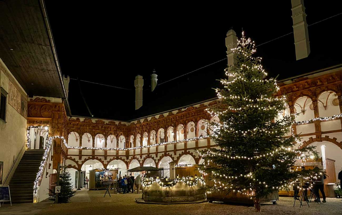 Christkindlmarkt auf der Schallaburg Adventmarkt Weihnachtsmarkt Mostviertel Niederösterreich